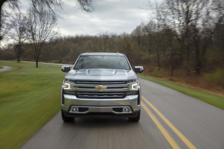  Chevrolet Silverado LTZ Crew Cab 2018 года  (фото 1 из 3)
